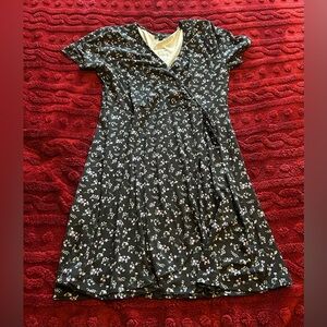 Floral Wrap Dress size large!